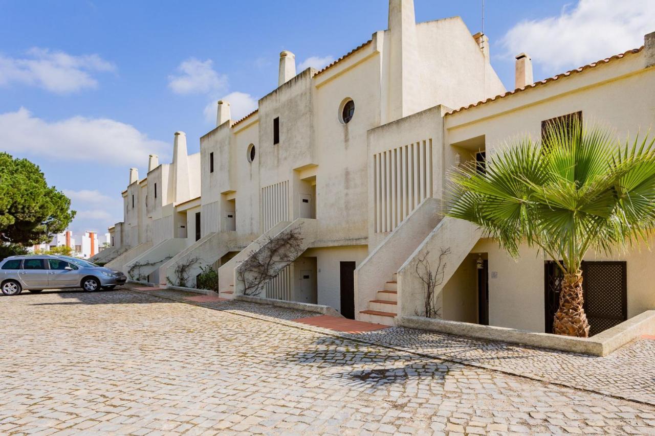Gorgeous 2Bdr Apartment W/Patio & Pool By Lovelystay Βιλαμούρα Εξωτερικό φωτογραφία
